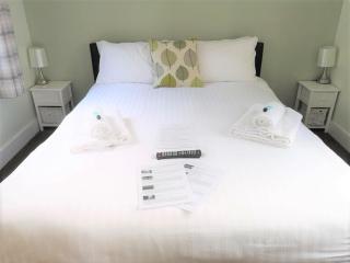 Chalet Cottages - 9