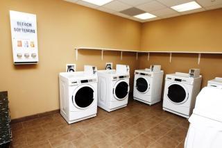 Best Western Plus Williston Hotel & Suites - Williston - 1