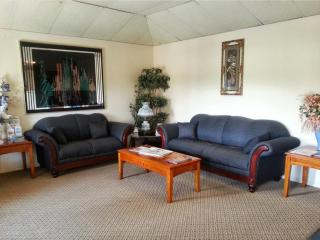 Royal Inn - 1