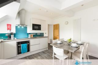2 Bedroom Apartment, NEC, HS2, BHX, JLR - Devereux House, Hosted By Coventry Accommodation - Coleshill - 9