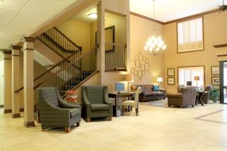 Auburn Place Hotel & Suites Paducah - 2