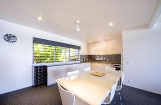 Baybliss Escape #4 - Adults Only - Shute Harbour - 3