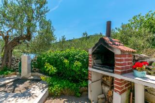 Apartment Garden by the sea - Rogoznica - 8