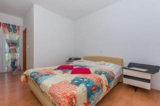 Apartments Kristina - Omiš - 3