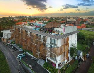 Koa D Surfer Hotel - Canggu - 0