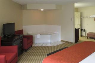 Quality Inn & Suites - Alexandria - 5