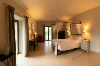 Hotel Villa Marcilla - Marcilla - 9