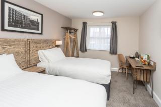 The Aviator, formerly Smugglers Cove, Clacton On Sea by Marston's Inns - Clacton-on-Sea - 6
