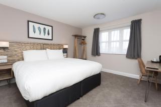 The Aviator, formerly Smugglers Cove, Clacton On Sea by Marston's Inns - Clacton-on-Sea - 9