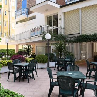 Hotel Admiral - Pinarella - 2