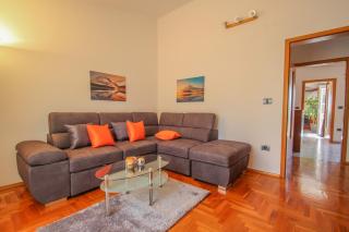 Apartment Nada - Pula - 2