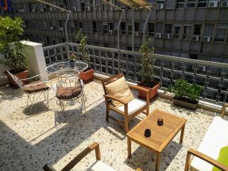Athena's Home, Sunny Balkony 100m from metro! - Atene - 8