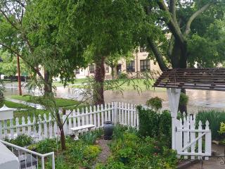 Delano Bed and Breakfast - Wichita - 2