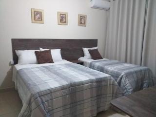 CALDAS NOVAS RESIDENCE - Inclui um ingresso por pessoa em Parque Aquático e temos HOT PARK E LAGOA PARQUE a preço promocional - Caldas Novas - 3
