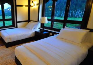 The Village Lodge Bumthang - Bumtang Tang - 4