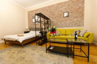 Stylish Flat in the Heart of Historical Center - Timişoara - 3