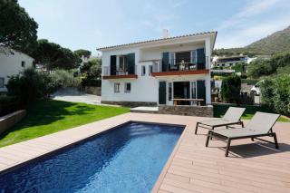 Ideal house for families with pool - 6