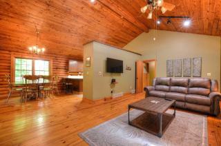 Rippling Waters Lodge Cabin - Whittier - 9