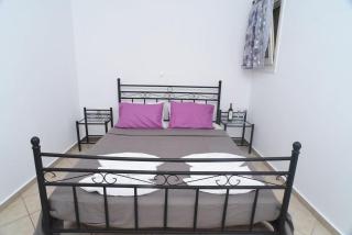 Little Yard Studios & Apartments #3 - 7