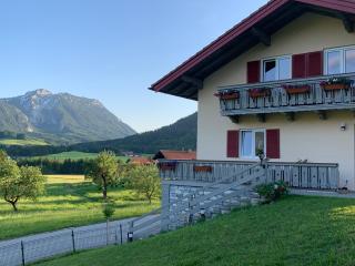 Haus Annerl Ferienwohnung mit 2 Schlafzimmern - Inzell - 0