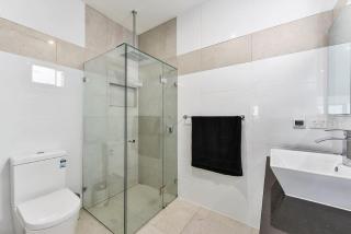 KENNEDY EXECUTIVE TOWNHOUSE - 4