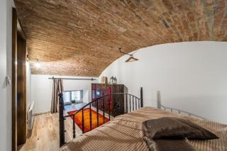 Old Drum Residence - Budapest - 1