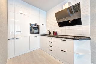 Apartment Voskresenska 18 , Парковые Озера - Kiev - 3