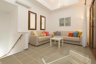 Functional house by the sea at Ierissos - Ierissos - 3