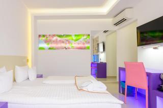 Hotel Christina Plus - Bucharest - 9