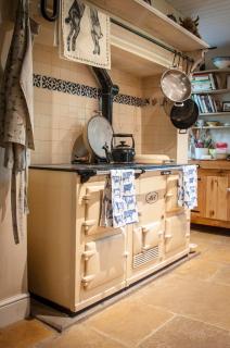 Milton Farm - East Knoyle - 1