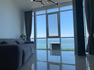 G11 Sea View Residence - 8