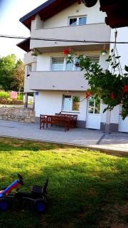 Apartmani Bilić - Korenica - 1