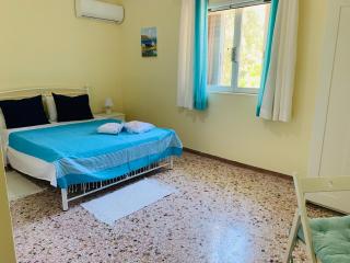 Small Apartment in Markopoulo center - Markopoulon - 0