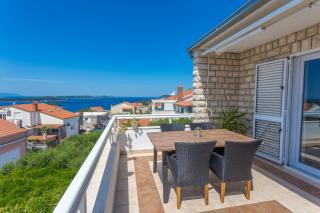 Peaceful apartment with beautiful view - 9