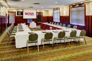 Chateau Nova Kingsway - 2