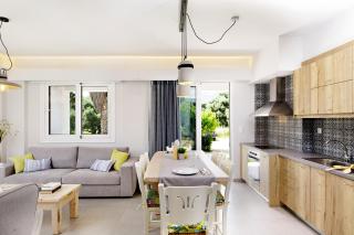 IRIDA Guesthouse by the Pool - Plakias - 8