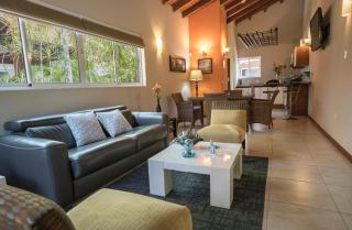 Costa Esmeralda Village - Palm-Eagle Beach - 1