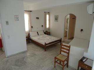 Zorbas Hotel - 3