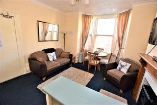 Bridle Lodge Apartments - 5