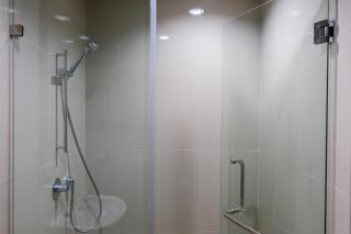 3BR Apartment with Pool View at M-Town Signature By Travelio - 1