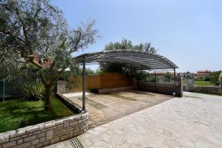 House Vedran 1125 - 2