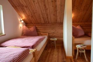 Ferienhaus Pirmes - Buch - 2
