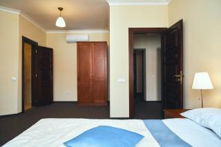 Hotel Patriarshyi - Lviv - 4
