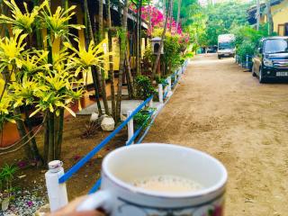 Shashini Beach Resort - 8