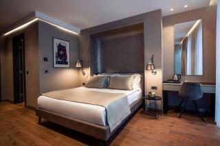 Seraphine Plaza - Peje - 8