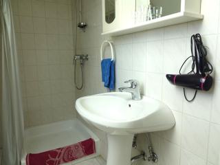 Quiet room in Budapest near airport with free parking - Budapeste - 3