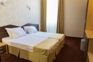 Hotel Central - Ruse - 4