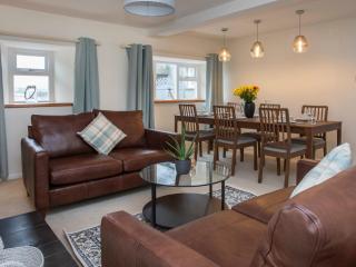 Stabl Bach - Llanfaethlu - 5
