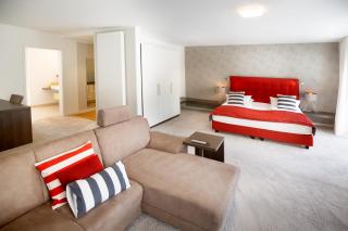 Boardinghouse by M&K - 2