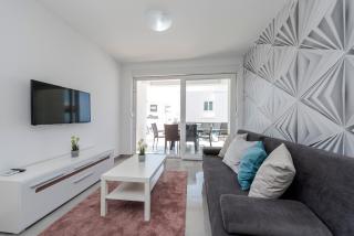 Villa Adria 2 luxury apartment with a pool - Novalja - 1